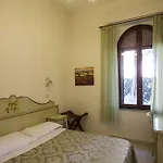 Elda Boutique 3* Siena