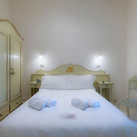 Elda Boutique Hotel 3*