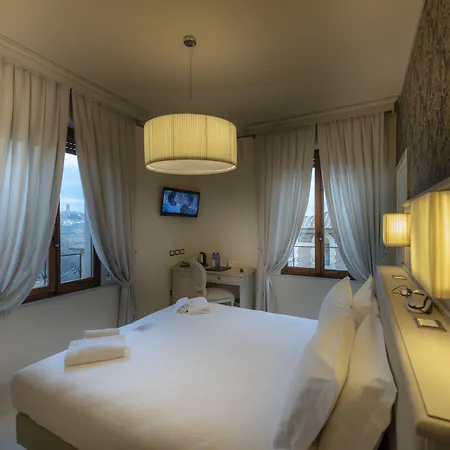 Elda Boutique 3* Siena