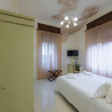 Elda Boutique Szálloda 3*