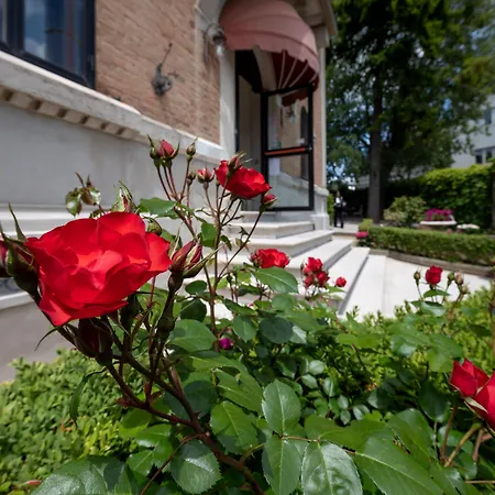 Elda Boutique 3* Siena