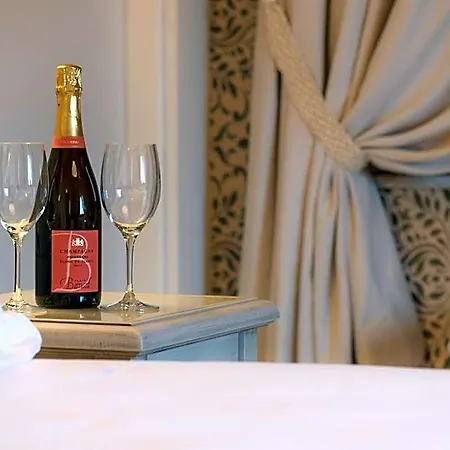 Elda Boutique 3* Siena