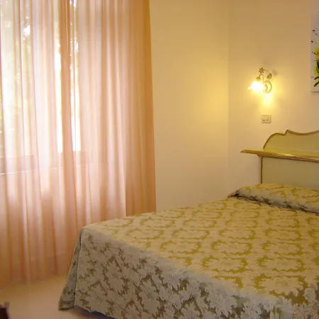 Elda Boutique 3* Siena