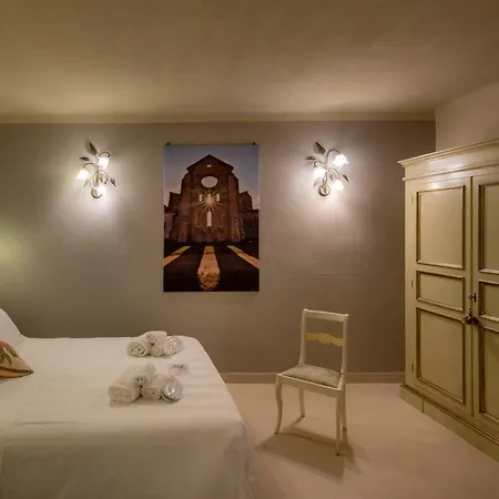 Elda Boutique 3* Siena