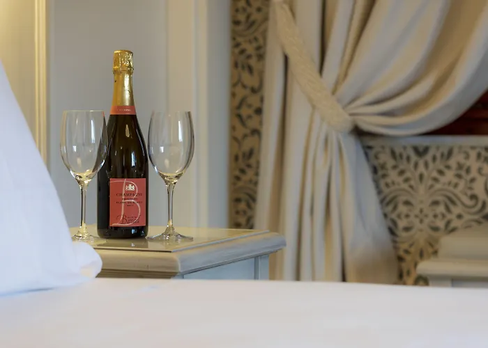 Elda Boutique Hotell 3*