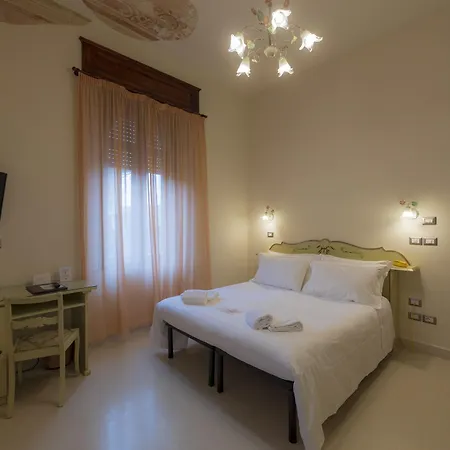 Elda Boutique Готель 3*