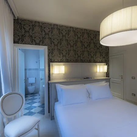 Elda Boutique 3* سيينا