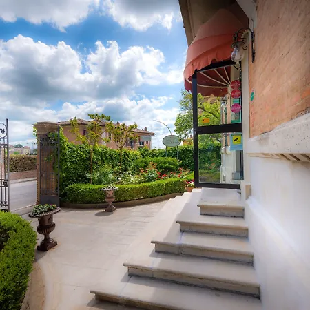 Elda Boutique Hotel 3*