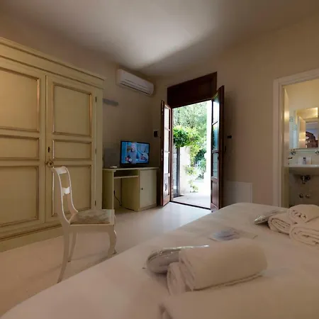 Elda Boutique سيينا