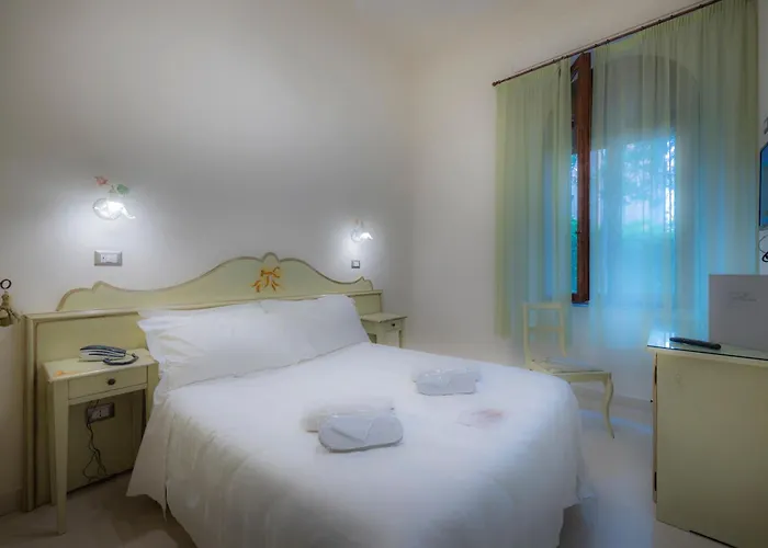 Готель Elda Boutique 3*