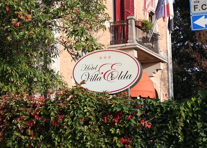 Готель Elda Boutique 3*