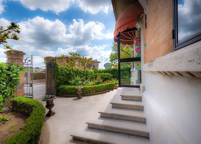 Elda Boutique Готель 3*