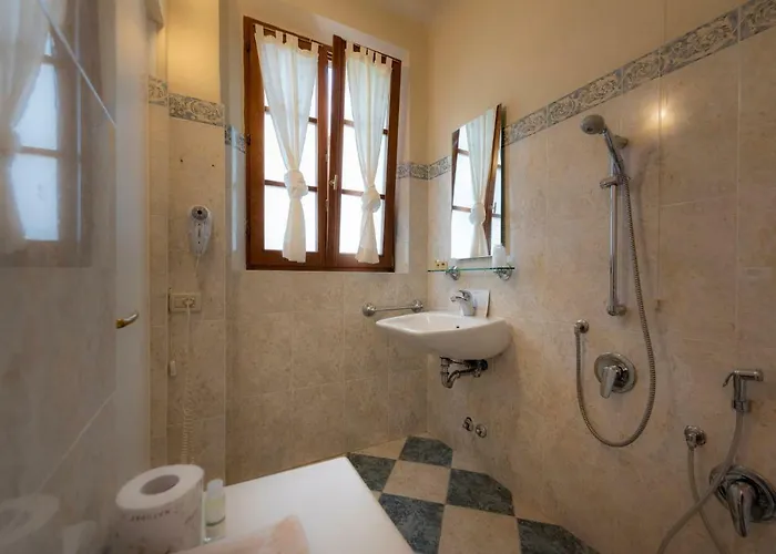 Elda Boutique Готель 3*